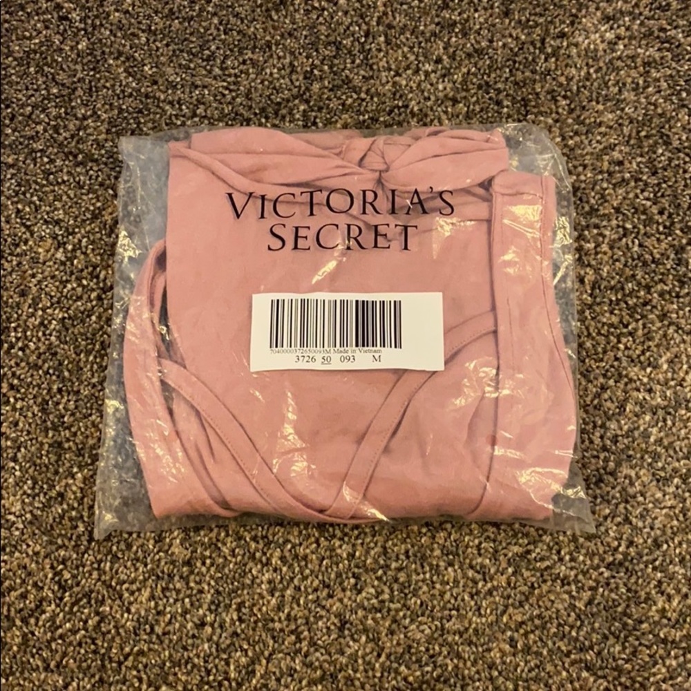 NWOT 🏷 | (PINK) TIE FRONT TANK TOP - Picture 4 of 4